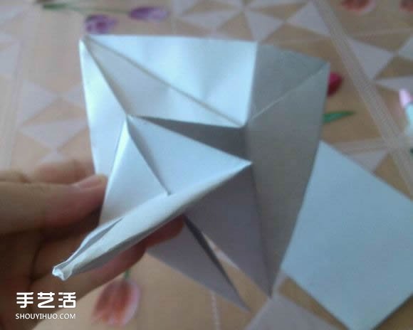三角钢琴的折纸图解 怎么折立体三角钢琴步骤(图13)