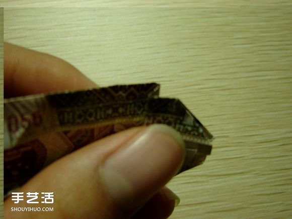 纸币折纸照相机图解 美金折相机的折法详解(图42)