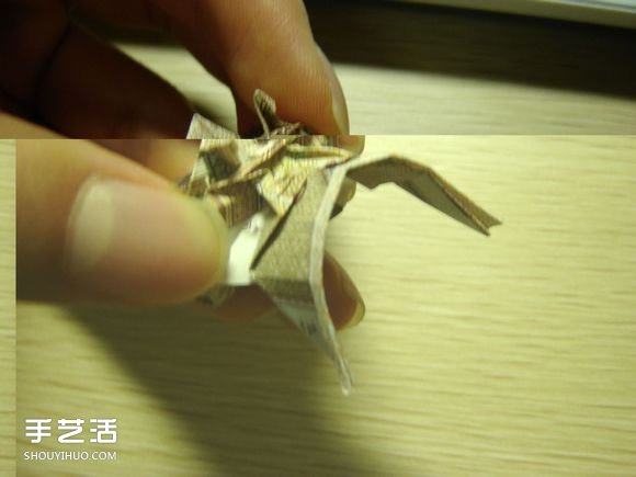纸币折纸照相机图解 美金折相机的折法详解(图62)