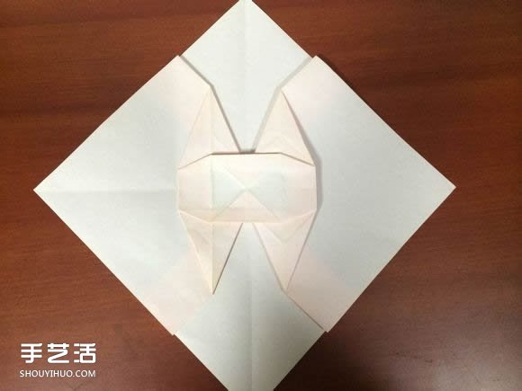 怎么折跑车的教程 手工跑车折纸方法图解(图22)