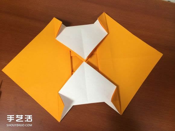 怎么折跑车的教程 手工跑车折纸方法图解(图26)