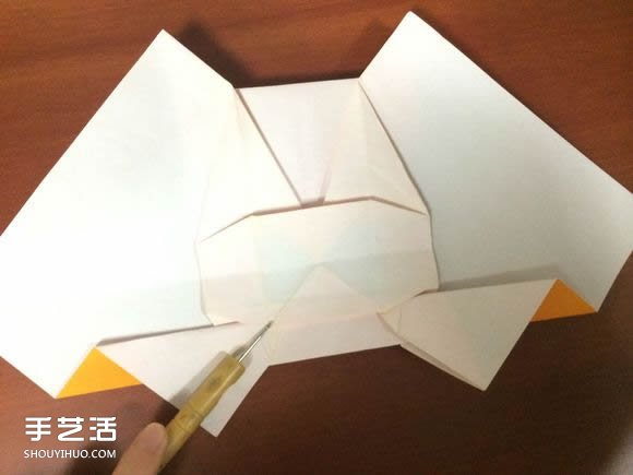 怎么折跑车的教程 手工跑车折纸方法图解(图30)