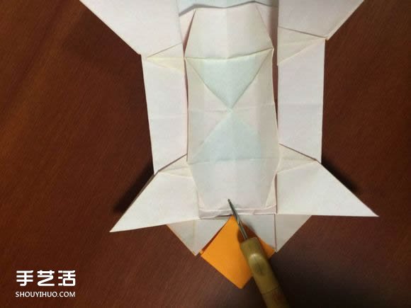 怎么折跑车的教程 手工跑车折纸方法图解(图40)