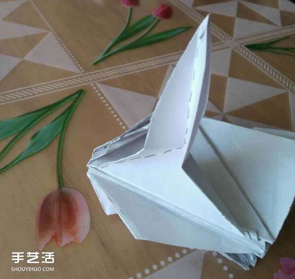 三角钢琴的折纸图解 怎么折立体三角钢琴步骤(图84)