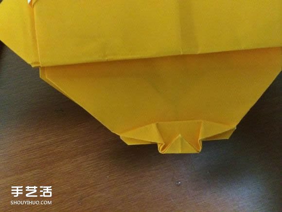 怎么折跑车的教程 手工跑车折纸方法图解(图58)