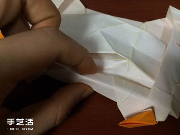 怎么折跑车的教程 手工跑车折纸方法图解(图65)