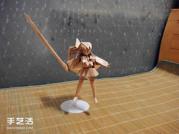 灼眼的夏娜折纸图解 动漫人物夏娜折纸教程(图1)