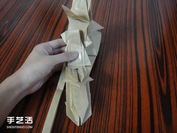 灼眼的夏娜折纸图解 动漫人物夏娜折纸教程(图25)