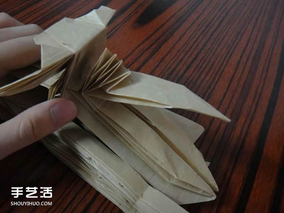 灼眼的夏娜折纸图解 动漫人物夏娜折纸教程(图28)