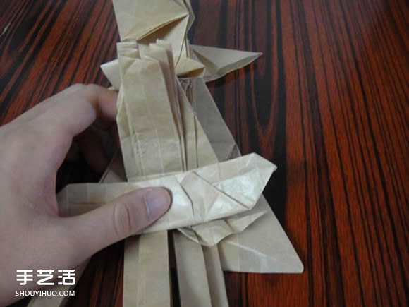 灼眼的夏娜折纸图解 动漫人物夏娜折纸教程(图30)