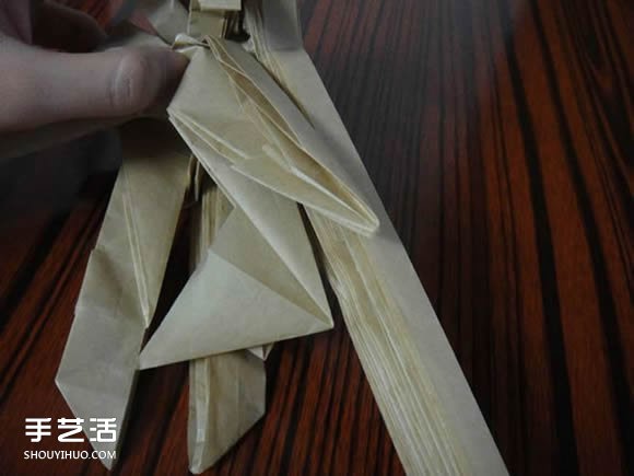 灼眼的夏娜折纸图解 动漫人物夏娜折纸教程(图36)