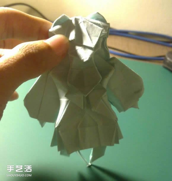 折纸初音未来的详细图解 初音未来的折法过程 - 诺云双维造物网
