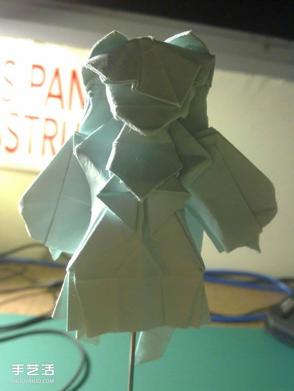 折纸初音未来的详细图解 初音未来的折法过程(图2)