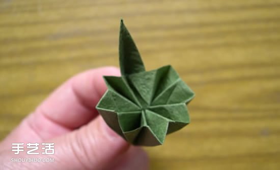 折纸娃娃的制作方法 穿裙子娃娃的折法图解(图8)
