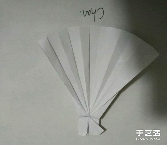 折纸婚纱裙的折法图解 婚纱的折纸方法步骤(图17)