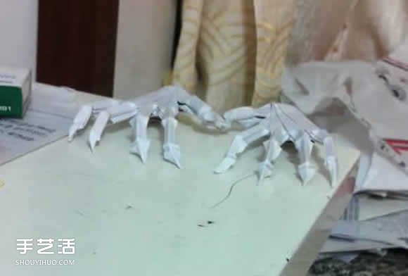 骷髅手骨的折纸方法图解 万圣节恐怖骷髅手折法(图19)