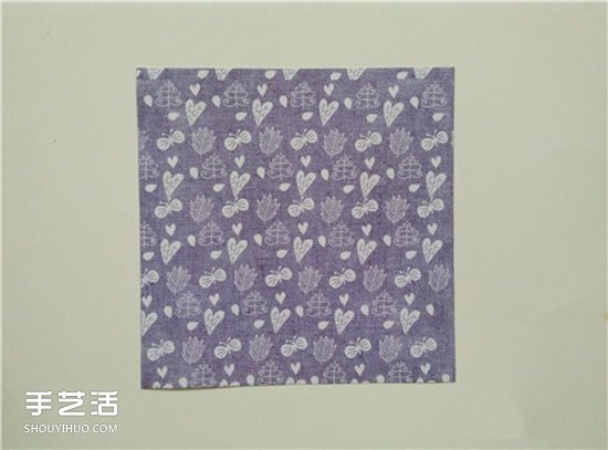 扑克牌黑桃和梅花花色的折纸方法图解(图1)