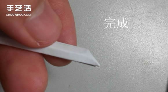 纸武士刀的折法图解 折纸日本刀的方法步骤(图25)