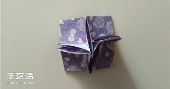 扑克牌黑桃和梅花花色的折纸方法图解(图10)