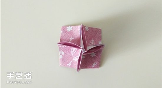 扑克牌方片和红桃花色的折纸方法图解(图15)