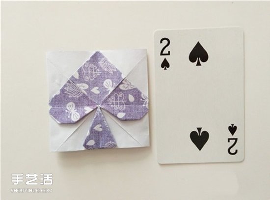 扑克牌黑桃和梅花花色的折纸方法图解(图28)