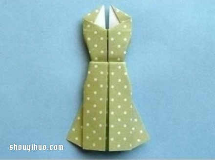 折纸衣服步骤图 手工折连衣裙的折法图解教程(图6)
